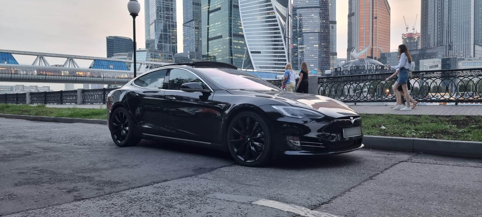 Tesla S P100D
