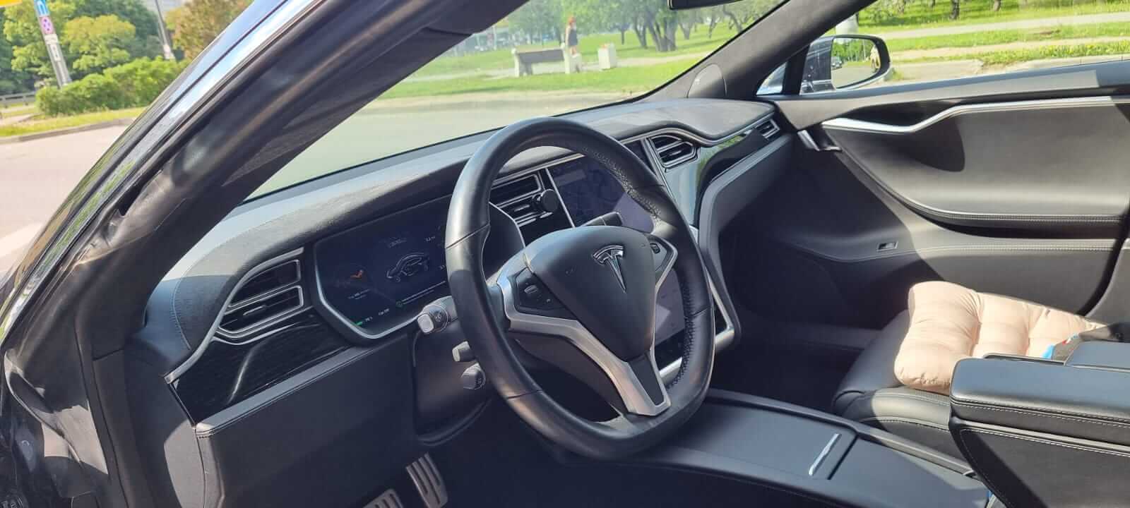 Tesla S P100D